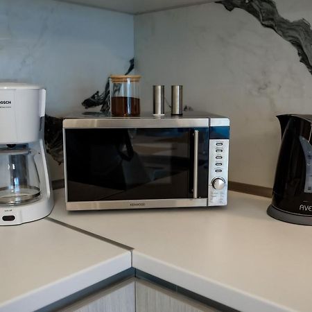 Itaka Familiy Apartments - Halkidiki Suites Com Nikíti Kültér fotó