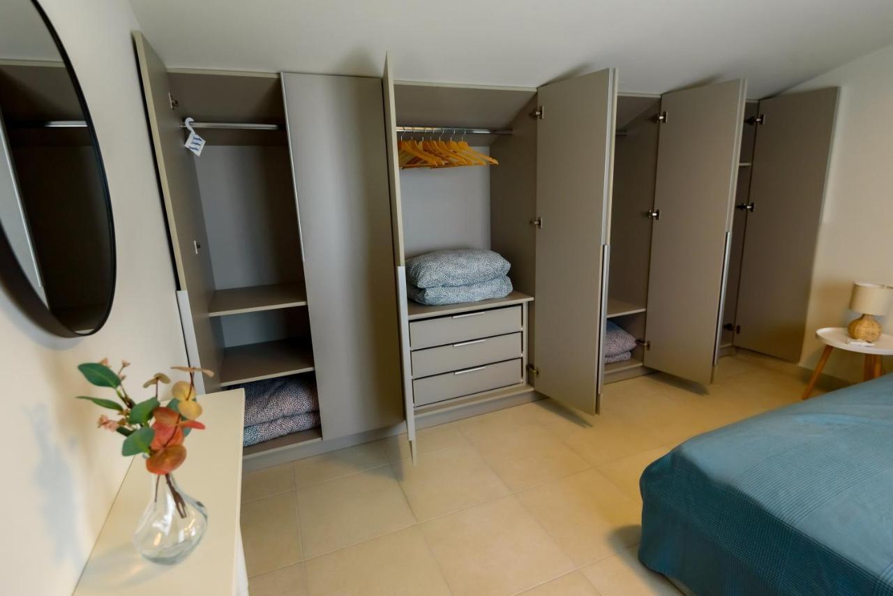 Itaka Familiy Apartments - Halkidiki Suites Com Nikíti Kültér fotó