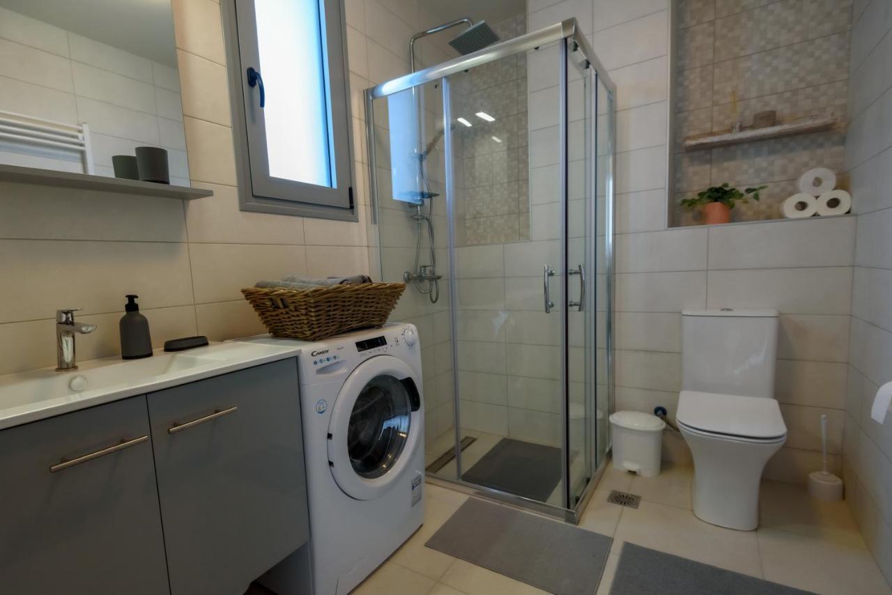 Itaka Familiy Apartments - Halkidiki Suites Com Nikíti Kültér fotó