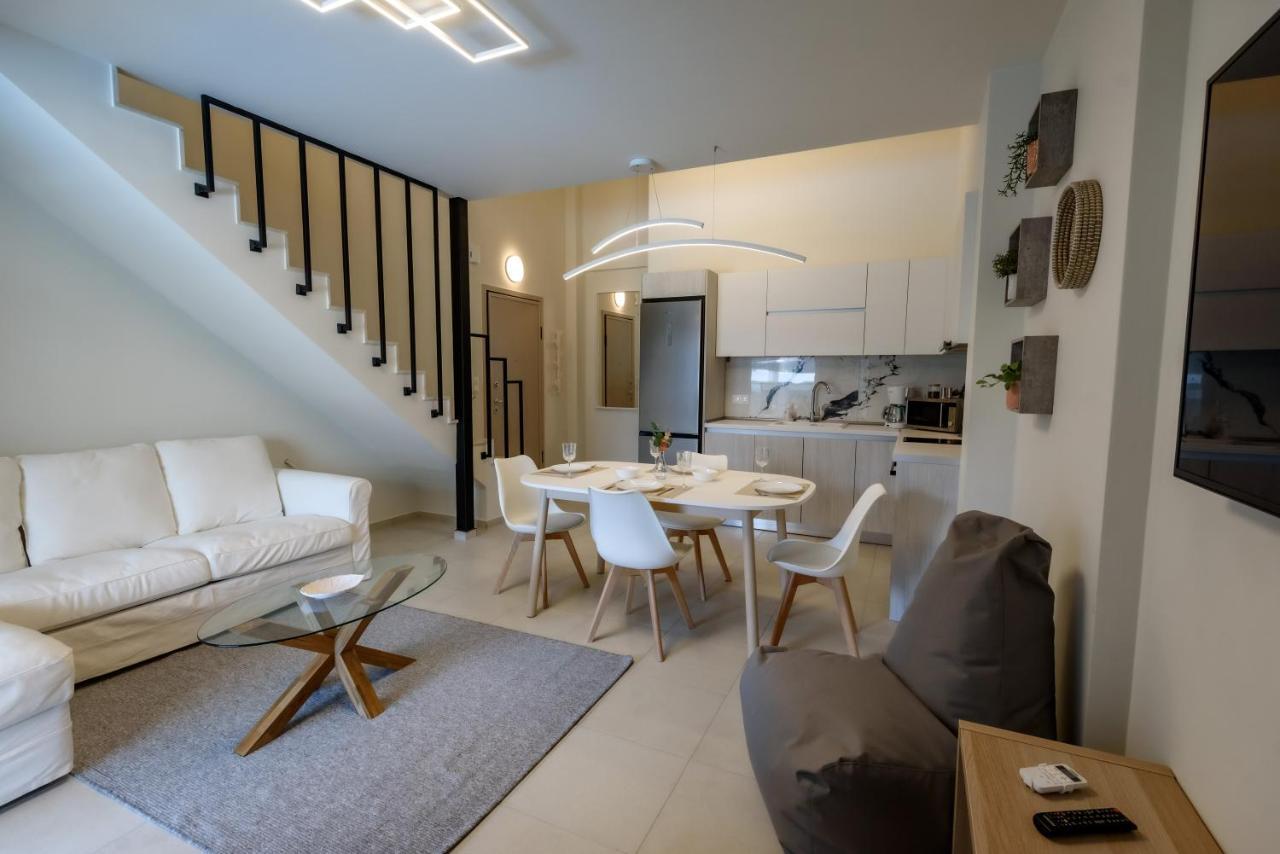 Itaka Familiy Apartments - Halkidiki Suites Com Nikíti Kültér fotó